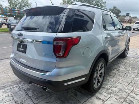Used 2018 Ford Explorer Limited FWD image 4