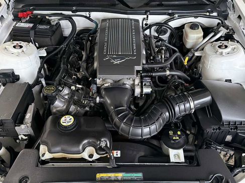 Used 2008 Ford Mustang GT Premium image 28