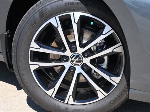 New 2025 Volkswagen Jetta Sport image 6