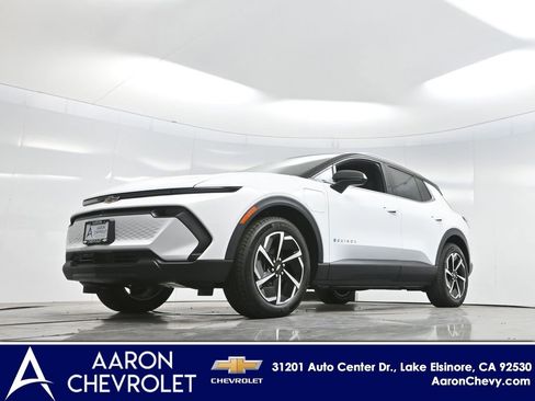 New 2026 Chevrolet Equinox EV LT image 48