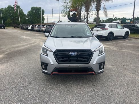 Used 2024 Subaru Forester Sport AWD/4WD image 2
