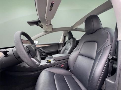 Used 2023 Tesla Model 3 Standard Range RWD image 14