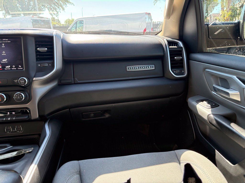 Used 2020 RAM 1500 Big Horn AWD/4WD image 7