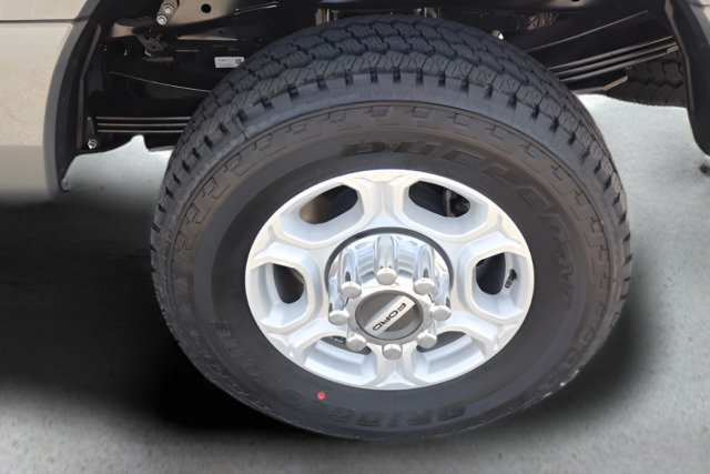 New 2026 Ford F350 XLT w/ FX4 Off-Road Package AWD/4WD image 27