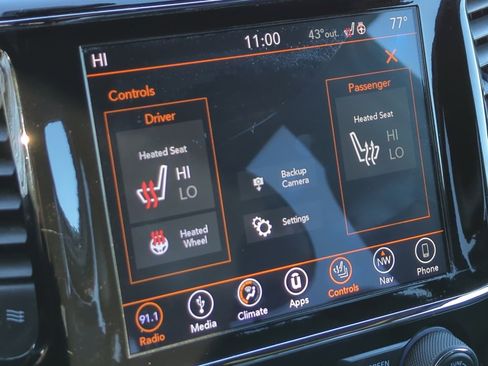 Used 2019 Jeep Grand Cherokee Limited image 20