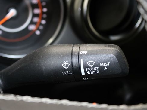 Used 2023 Jeep Gladiator Overland image 38