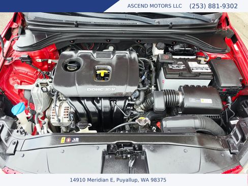 Used 2017 Hyundai Elantra SE FWD image 17
