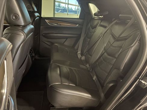 Used 2017 Cadillac XT5 Platinum AWD/4WD image 33