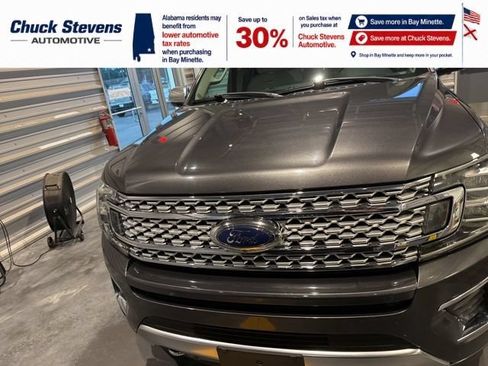 Used 2018 Ford Expedition Max Platinum AWD/4WD image 3