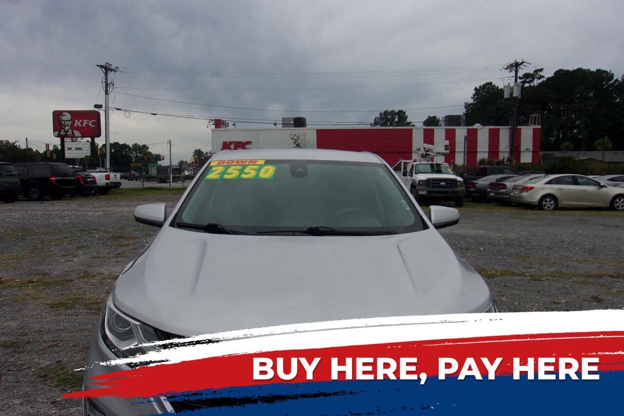Used 2020 Chevrolet Equinox LT FWD image 1
