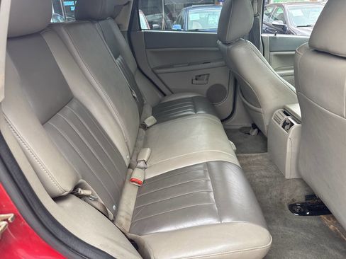 Used 2005 Jeep Grand Cherokee Laredo image 15
