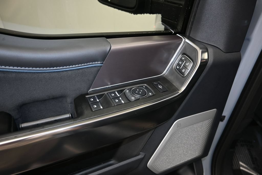 New 2026 Ford F350 Platinum AWD/4WD image 11