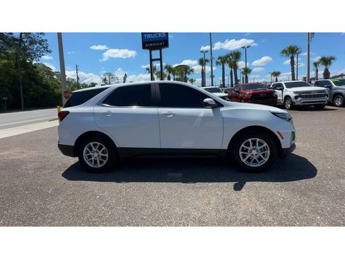 Used 2023 Chevrolet Equinox LT FWD image 9