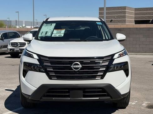 New 2026 Nissan Rogue SV FWD image 10