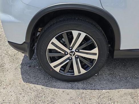 New 2026 Mitsubishi Outlander Sport ES AWD/4WD image 5