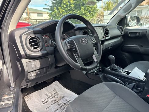 Used 2023 Toyota Tacoma SR image 5