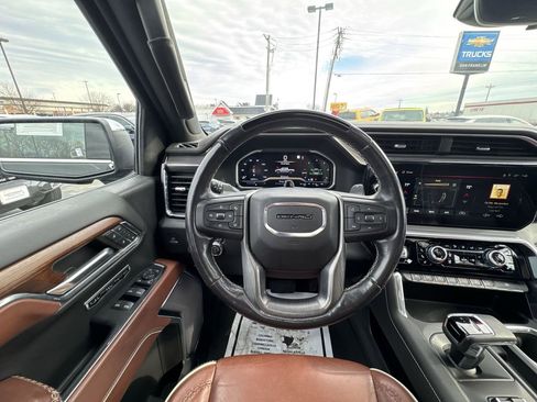 Used 2023 GMC Sierra 1500 Denali Ultimate image 14