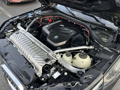 Used 2025 BMW X3 xDrive30 w/ Convenience Package AWD/4WD image 14