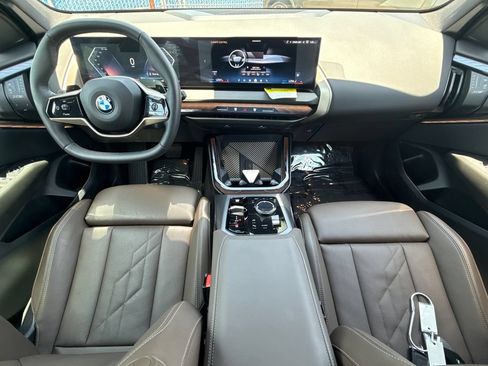Used 2025 BMW X3 xDrive30i AWD/4WD image 19