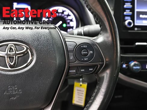Used 2024 Toyota Camry SE FWD image 15