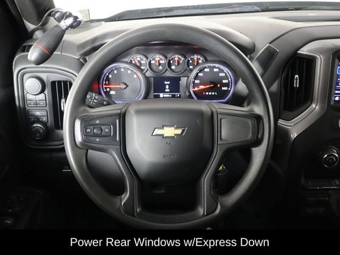 Used 2021 Chevrolet Silverado 1500 W/T w/ Z71 Off-Road Package AWD/4WD image 7