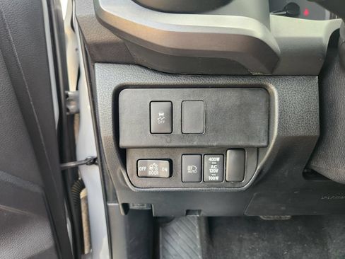 Used 2021 Toyota Tacoma TRD Sport w/ Technology Package RWD image 22