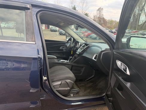 Used 2017 Chevrolet Equinox LS image 12