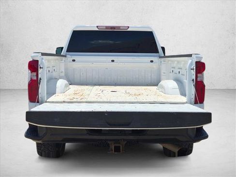 Used 2022 Chevrolet Silverado 2500 Custom w/ Custom Convenience Package AWD/4WD image 12