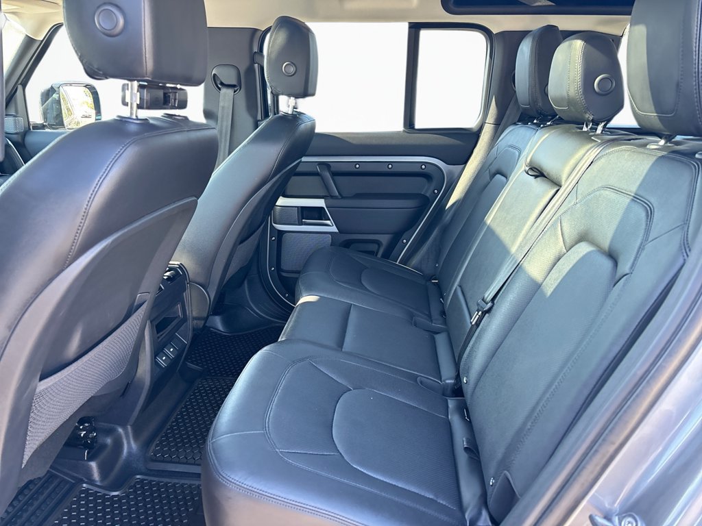 Used 2024 Land Rover Defender 110 S AWD/4WD image 18