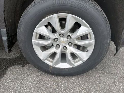 Used 2022 Chevrolet Silverado 1500 Custom image 9