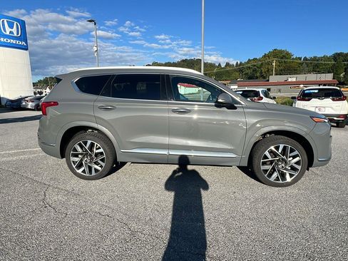 Used 2023 Hyundai Santa Fe Calligraphy image 3