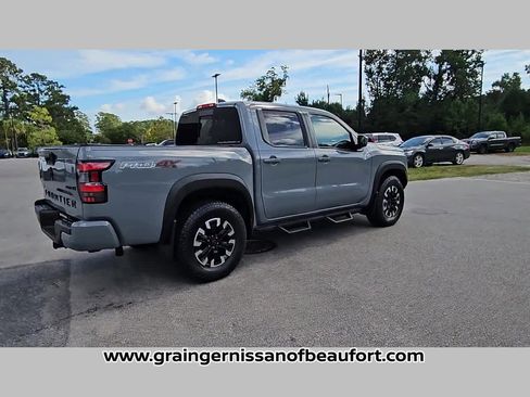 Used 2024 Nissan Frontier PRO-4X w/ Technology Package image 31