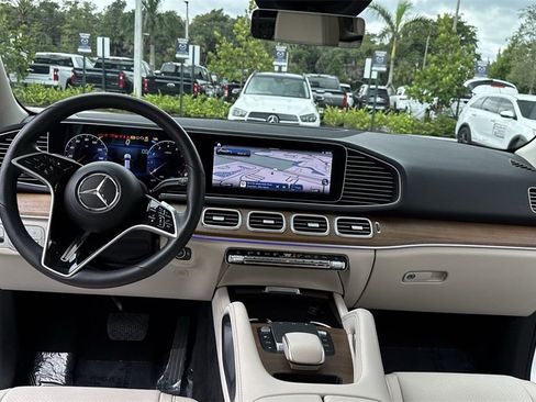 Used 2024 Mercedes-Benz GLE 450 GLE 450 image 37