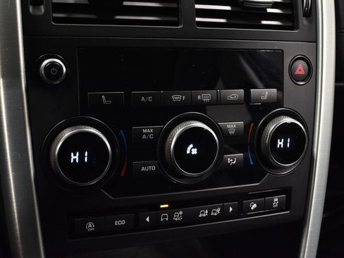 Used 2019 Land Rover Discovery Sport HSE image 24