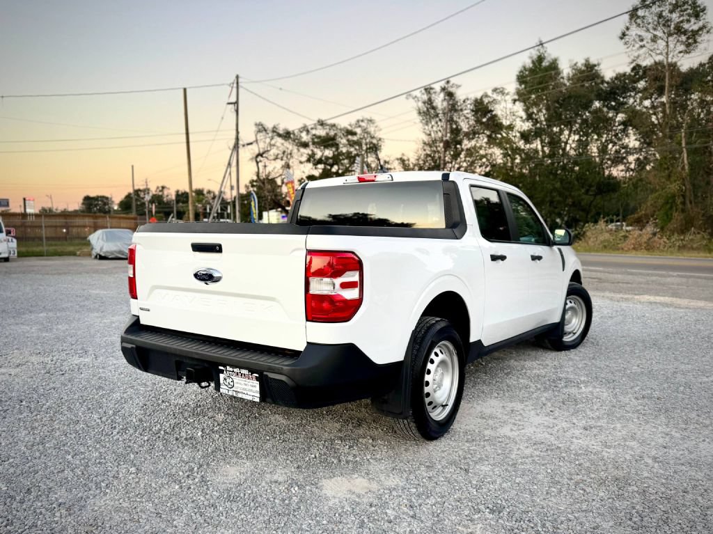 Used 2024 Ford Maverick XL FWD image 4