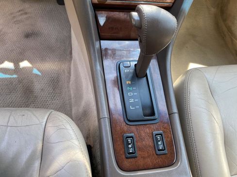 Used 2001 Lexus ES 330 image 19