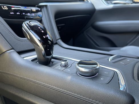 Used 2025 Cadillac XT5 Premium Luxury w/ Technology Package image 38