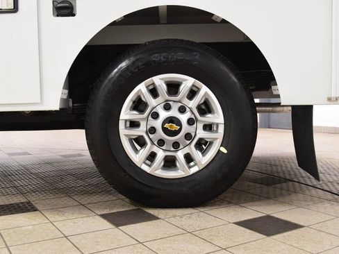 New 2026 Chevrolet Silverado 2500 W/T w/ Snow Plow Prep/Camper Package AWD/4WD image 16