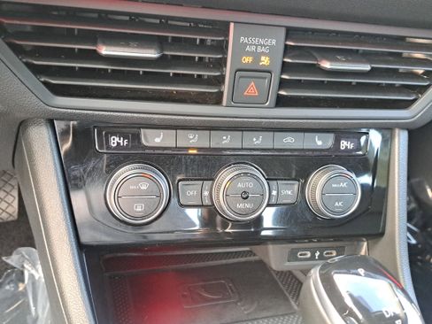 Used 2022 Volkswagen Jetta SEL image 20