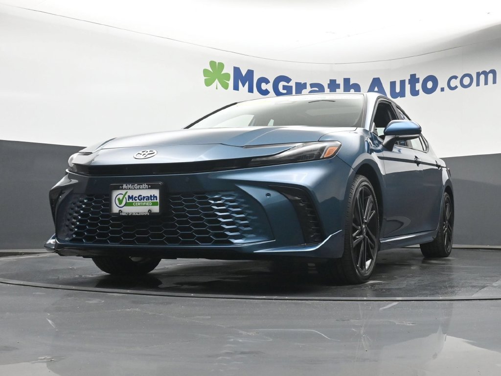 Used 2025 Toyota Camry XSE w/ Premium Plus Package AWD/4WD image 7