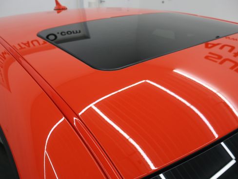 Used 2023 Dodge Challenger SRT Hellcat image 4