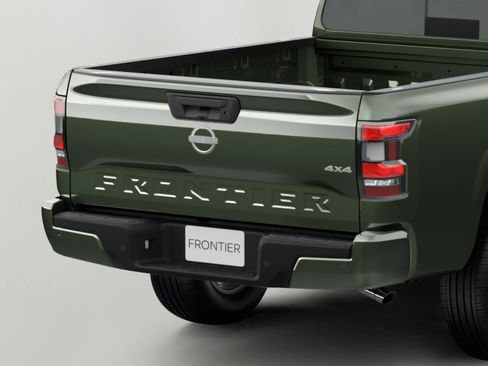 New 2026 Nissan Frontier SV w/ Tow Package AWD/4WD image 14