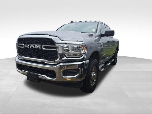 Used 2020 RAM 2500 Tradesman AWD/4WD image 3