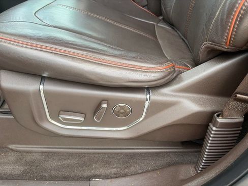 Used 2017 Ford F150 King Ranch w/ Equipment Group 601A Luxury AWD/4WD image 12