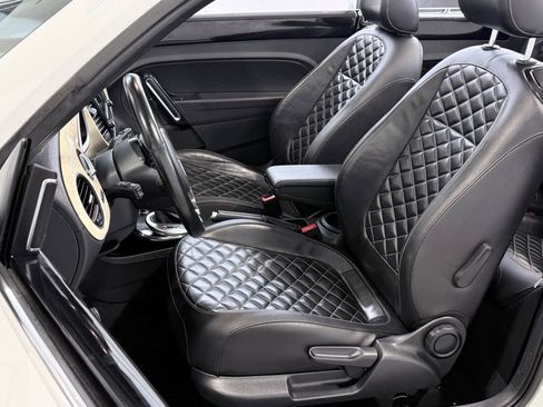 Used 2019 Volkswagen Beetle 2.0T Final Edition SEL image 27