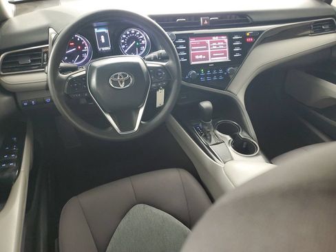 Used 2020 Toyota Camry LE FWD image 15