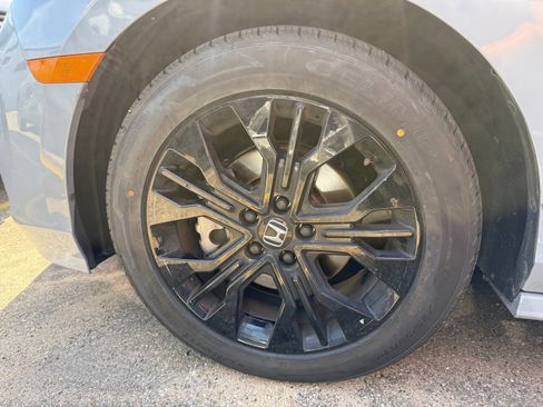 Used 2025 Honda Odyssey Sport-L image 7