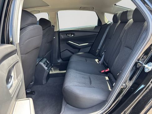 Used 2025 Honda Accord SE image 15