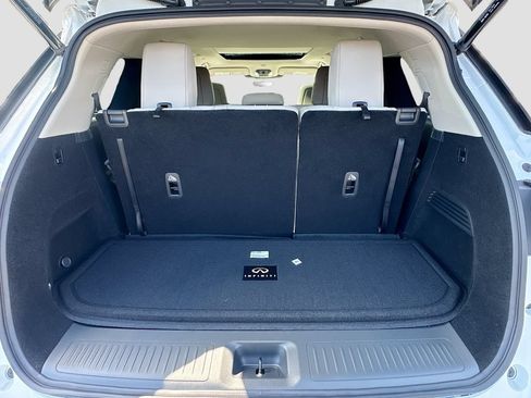 Certified 2026 INFINITI QX60 Luxe w/ Cargo Package FWD image 29