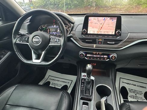 Used 2019 Nissan Altima 2.5 SL FWD image 32
